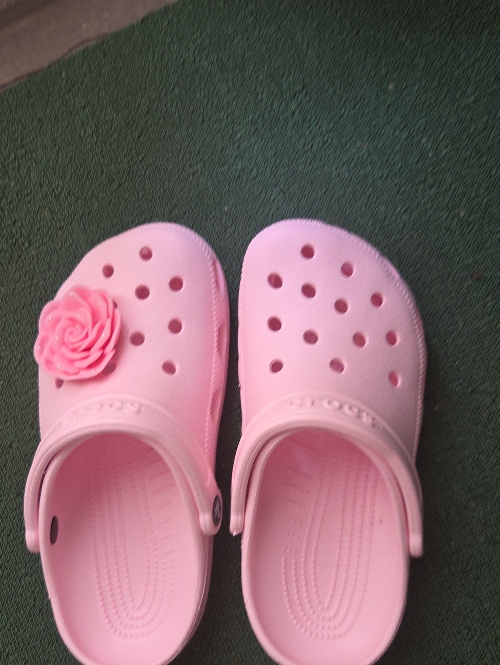 Crocs Size 7 Womens